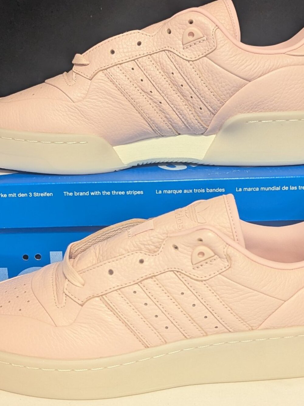 Adidas Rivalry Lux Low Sandy Pink Ivory Sneakers Men's 10/Women's 11.5 IF7183 NI